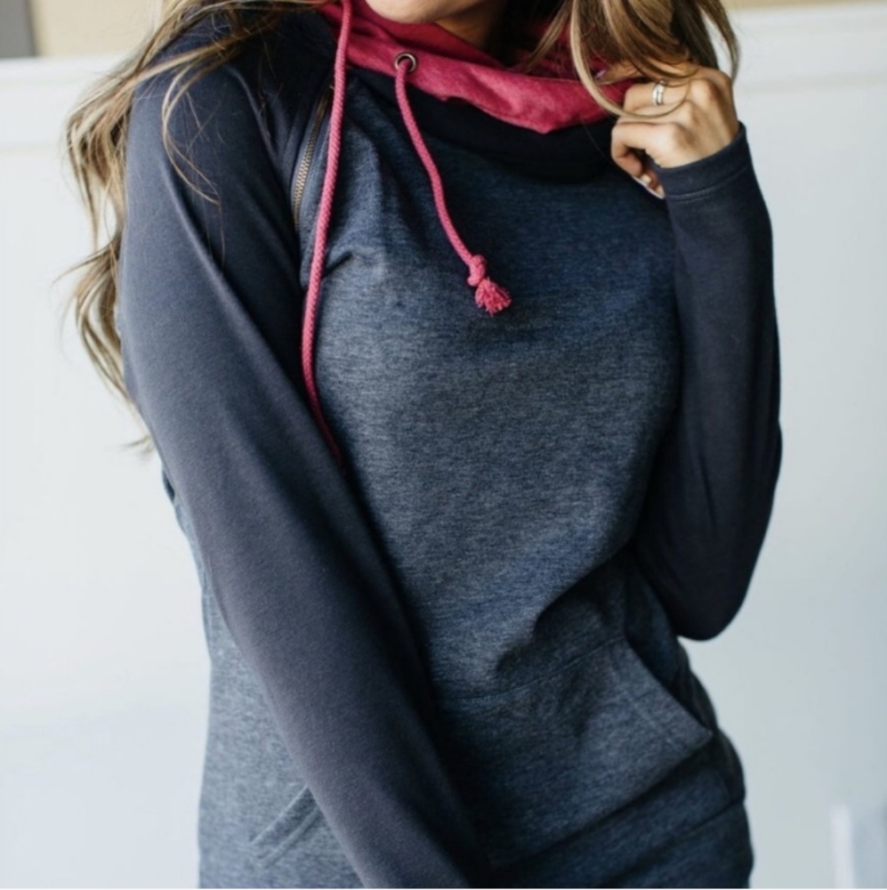 AMPERSAND AVENUE// Doublehood™ Sweatshirt